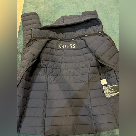 Guess Jacket - Picture 7 of 7